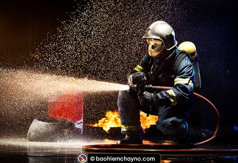 Lợi ích quan trọng nhất của bảo hiểm là bảo vệ tài sản cho bạn trước rủi ro về cháy nổ, giúp bạn có chi phí để có thể thay thế tài sản bị thiệt hại.