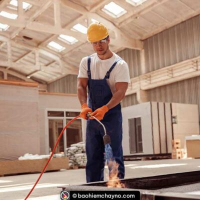 Trên thị trường hiện tại gần như 100% các công ty bảo hiểm phi nhân thọ đều triển khai bảo hiểm cháy nổ. Tuy nhiên Mức phí và Mức khấu trừ phải tuân theo Nghị định 23 và Nghị định 97 về bảo hiểm cháy nổ